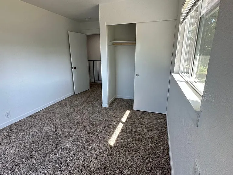 lakeside835 — Photo 23
