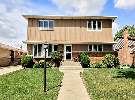 2nd image of 8506 N Olcott Ave