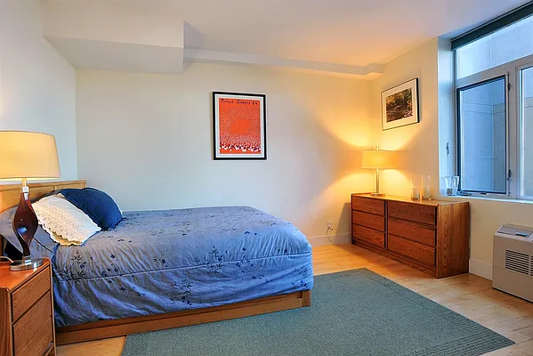 Sold by Corcoran | media 21