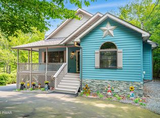 38 Windemere Ct, Lake Ariel, PA 18436