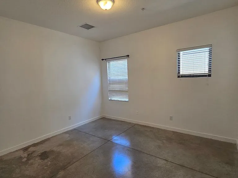 201 Aliso Dr SE #6 — Photo 9