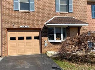 17924 Golf View Dr, Hagerstown, MD 21740
