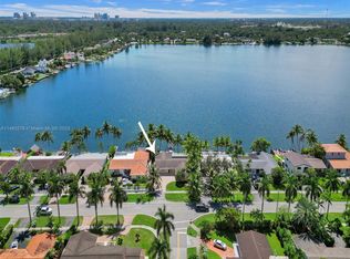 8300 SW 48th St, Miami, FL 33155