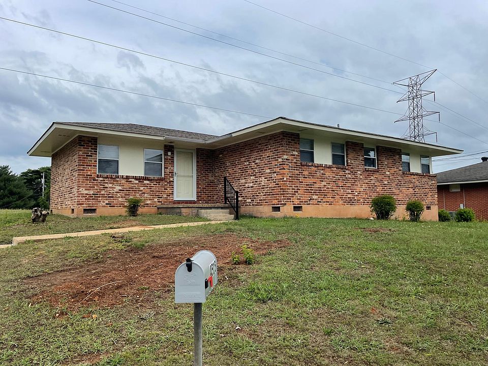 1st image of 4515 Badger Ln