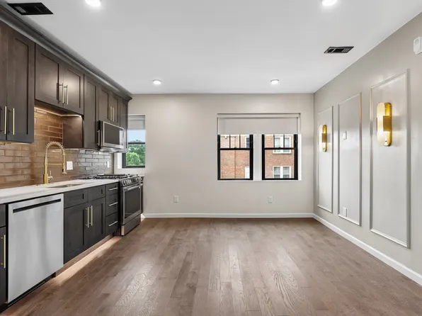 5 Del Lin Dr #202, Saint Louis, MO 63105