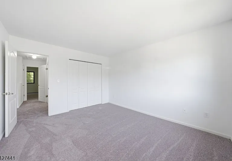 11 Deer Hill Ct — Photo 20
