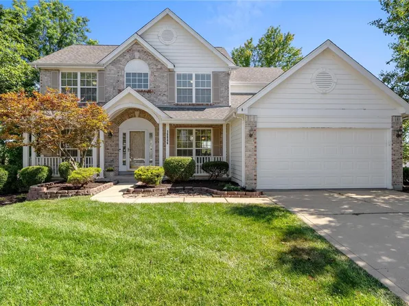 16846 Kingstowne Way Dr, Ballwin, MO 63011