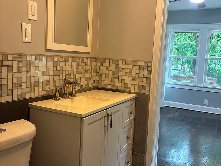 7221 Park Ave — Photo 10