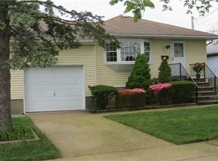 2415 Hamilton Rd, Bellmore, NY 11710