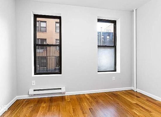 2nd image of 328 W 49th St APT 3RE