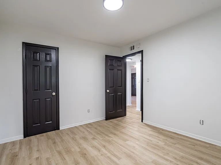740 Mozley Dr SE #C8 — Photo 14