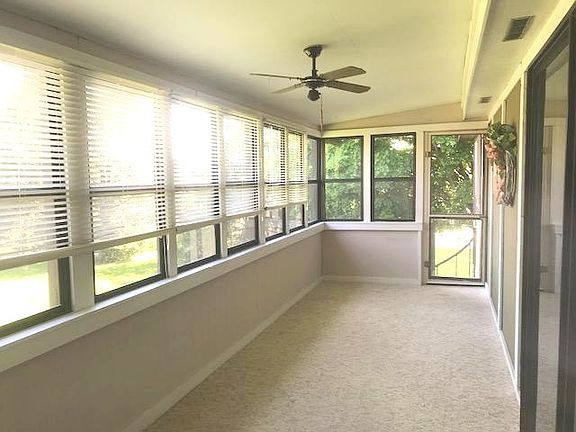 5th image of 202 Carol Ct #D-2