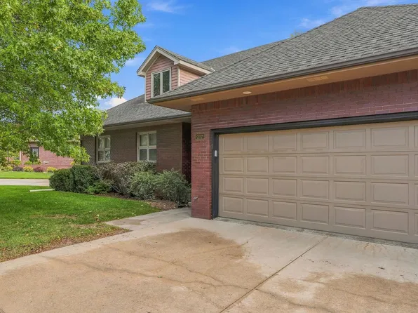 217 Kingsway, Hesston, KS 67062