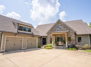 1530 Dogwood Dr, Greensboro, GA 30642