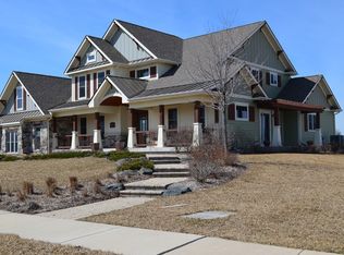12150 S Sinclair Dr, Plainfield, IL 60585