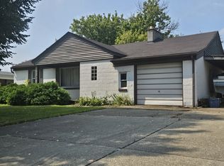27419 Little Mack Ave, Saint Clair Shores, MI 48081