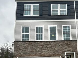 8 Wembley Way, Tinton Falls, NJ 07753