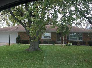 9967 N 1250 East Rd, Heyworth, IL 61772