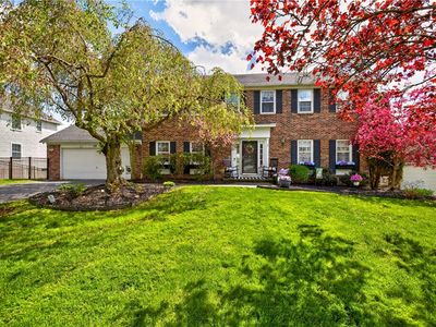 109 Broadmoor Trl, Fairport, NY, 14450