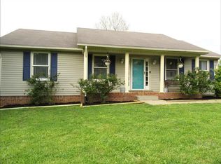 302 S Ivy Ct, Springfield, TN 37172