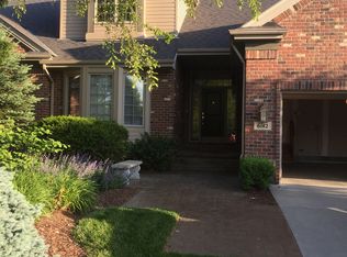 6142 Old Farm Ct, Lincoln, NE 68512