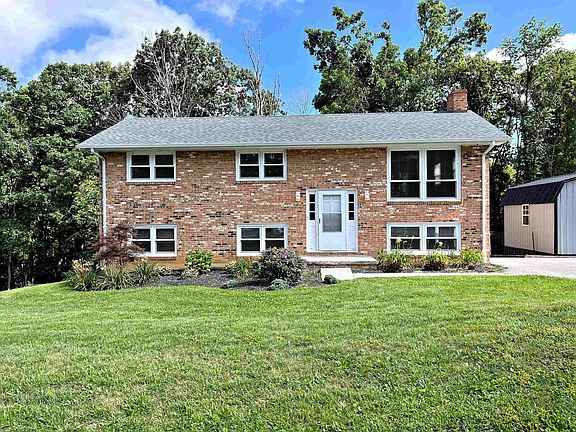 2nd image of 2324 Plateau Dr