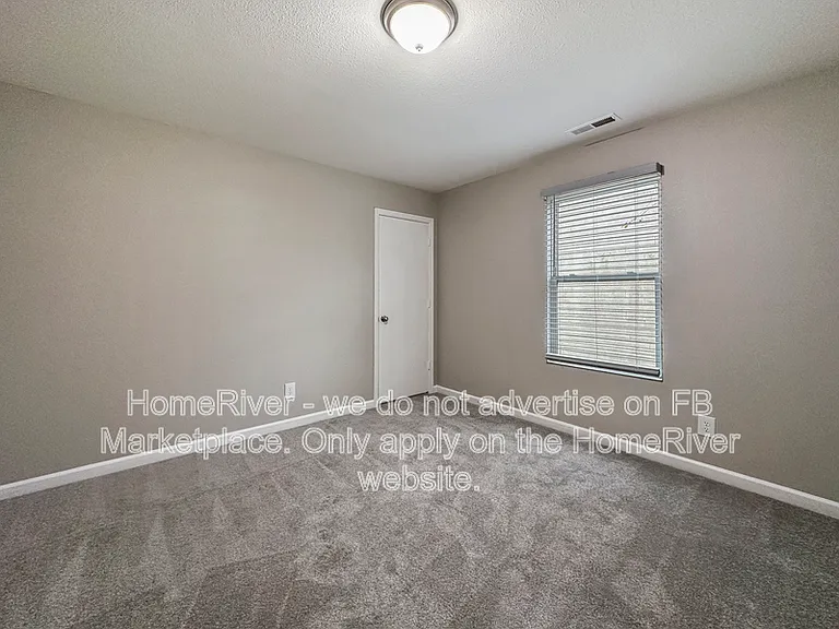 117 Bermuda Lakes Dr — Photo 11