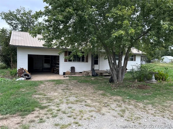 40007 S County Road 4460, Stigler, OK 74462