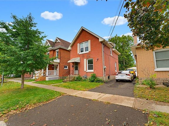 3rd image of 148 Albion St