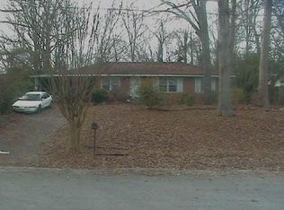 4703 Ridgewood Dr, Forest Park, GA 30297