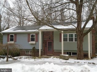 621 Willow Rd, Orwigsburg, PA 17961