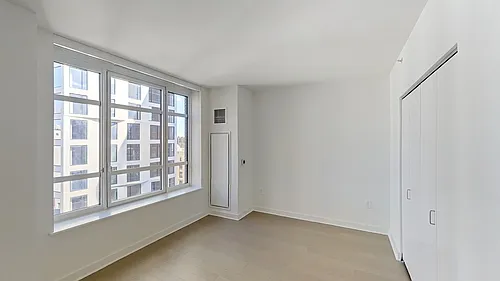 45 Hoyt St Photo 1