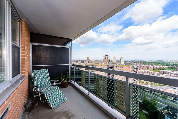 Sold by SBNY RE | media 35