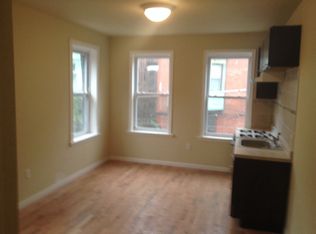 4215 Viola St, Philadelphia, PA 19104
