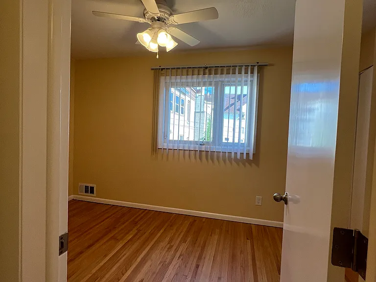 3121 Fremont Ave S #5 — Photo 16