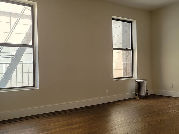 3rd image of 1202 Lexington Ave #D2