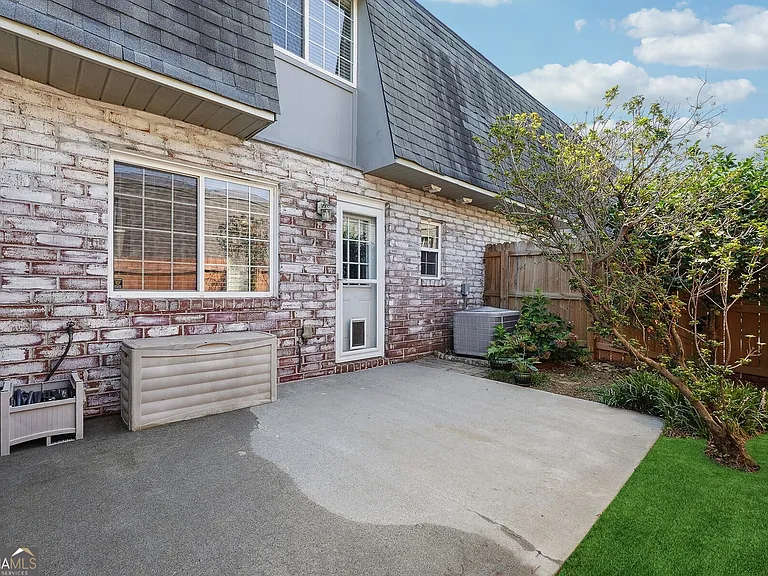 104 Rondak Cir SE — Photo 25
