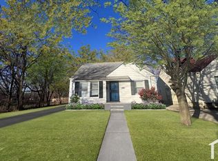 22236 Lyndon St, Detroit, MI 48223
