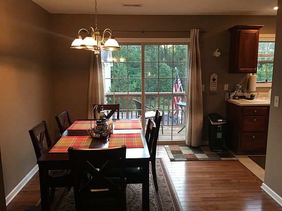 4th image of 1809 Lakeview Dr APT 11