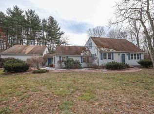 11 Cutler Rd, Hudson, NH 03051