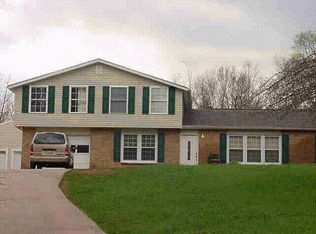 1911 Dennings Rd, New Windsor, MD 21776