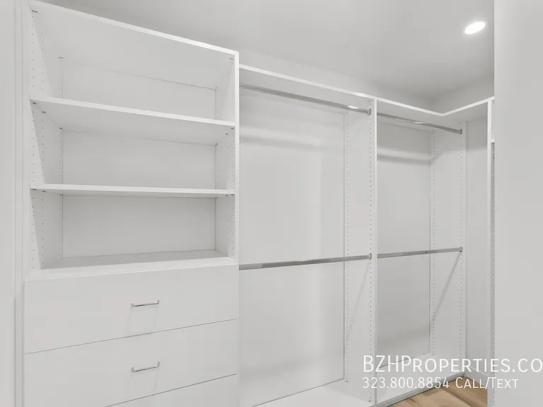 Bedford Twenty - Luxury Condos — Photo 7