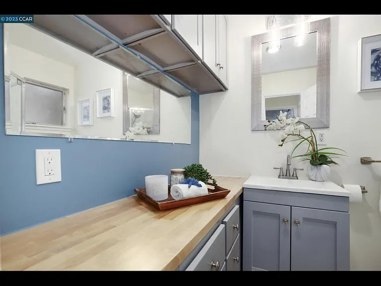 820 Golf Club Cir — Photo 3