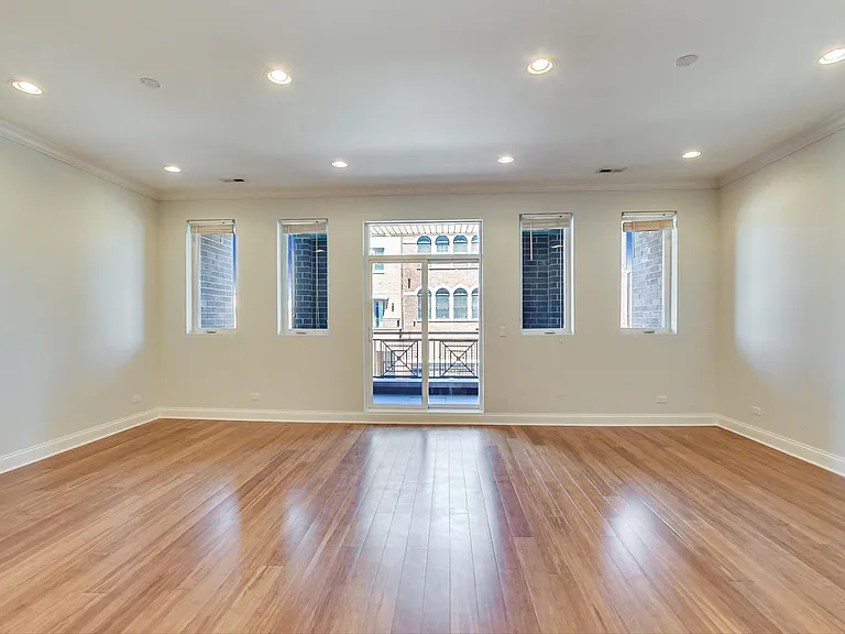 2347 W North Ave #3 — Photo 7
