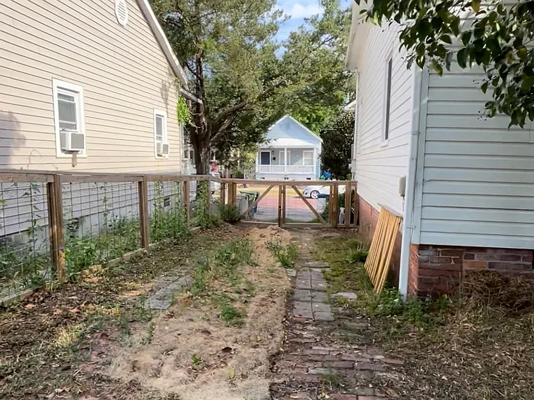 Driveway with Gate Enclosure
