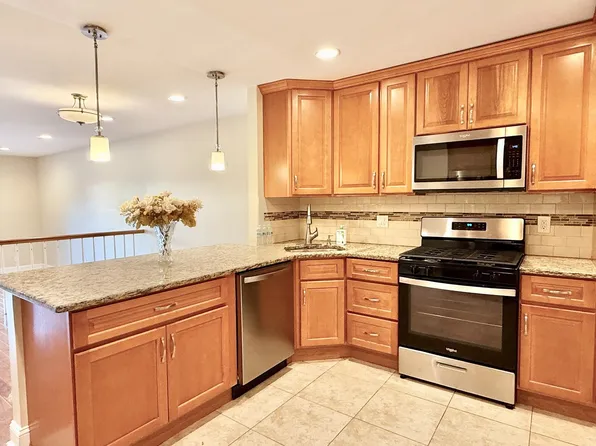 302 Marten Rd, Princeton, NJ 08540