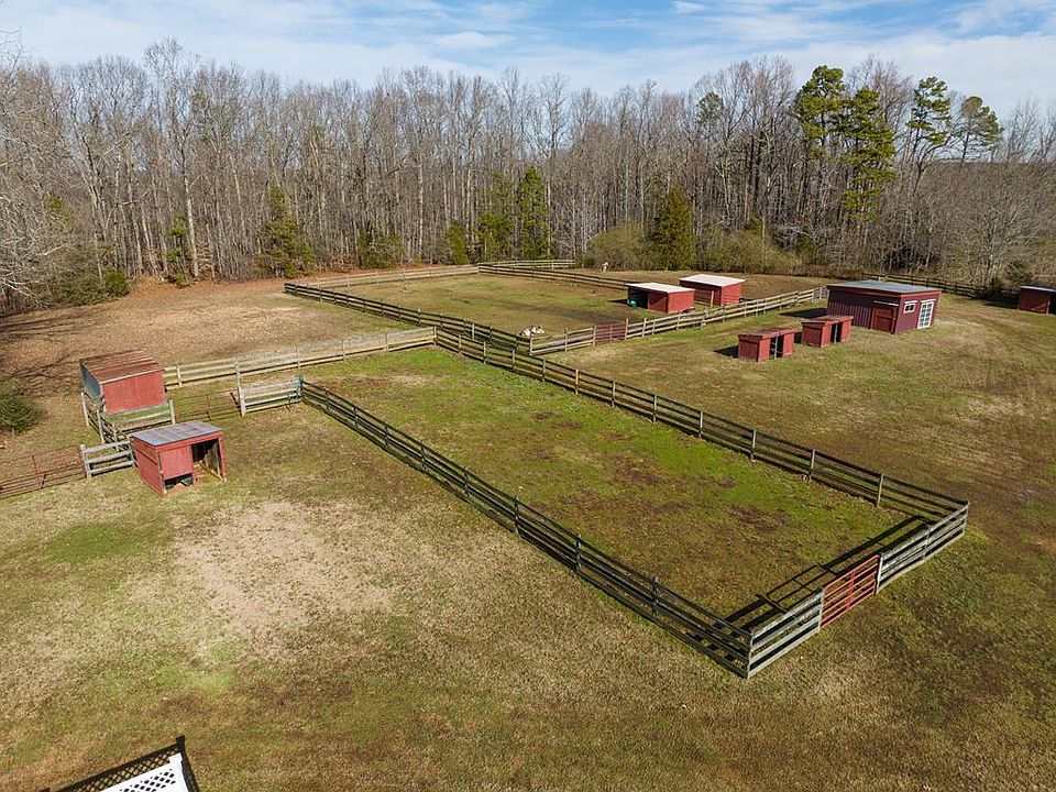 275 Equine Ln, Drakes Branch, VA 23937 Zillow