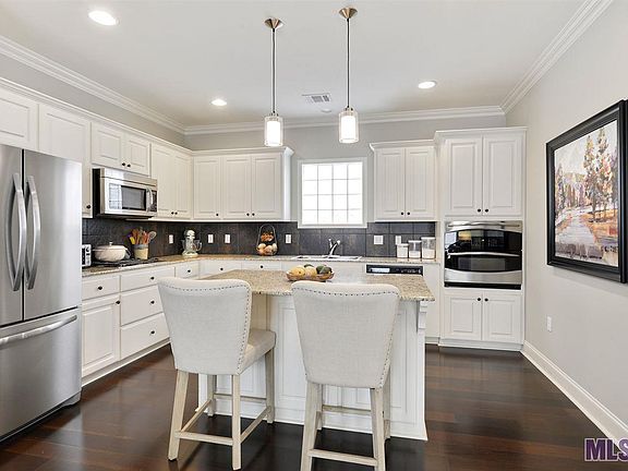 5th image of 14521 Belle Villa Dr