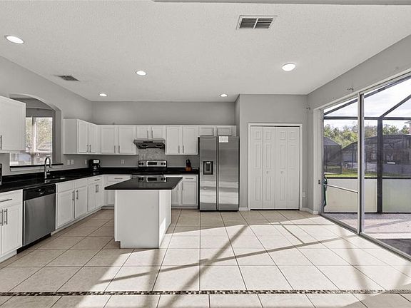 4th image of 158 BAREFOOT BEACH WAY