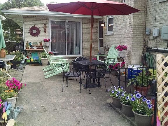 4th image of 1445 W North Ave